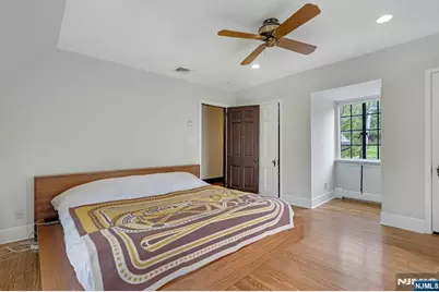 17 Hillside Avenue, Upper Saddle River, NJ 07458 - Photo 33