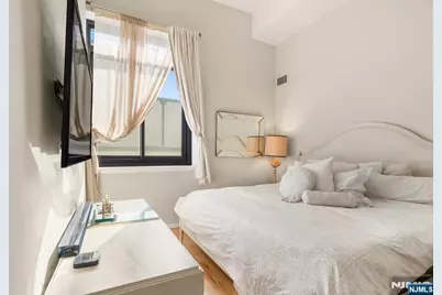 518-536 Gregory Avenue C408 #C408, Weehawken, NJ 07086 - Photo 7