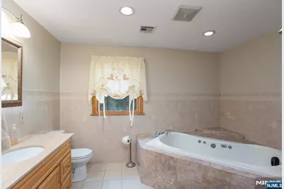 820 E Broad Street, Westfield, NJ 07090 - Photo 23