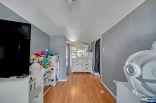 41 Heckel St, Belleville, NJ 07109 - Photo 11