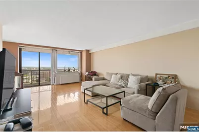 200 Old Palisade Road 21-J #21-J, Fort Lee, NJ 07024 - Photo 7