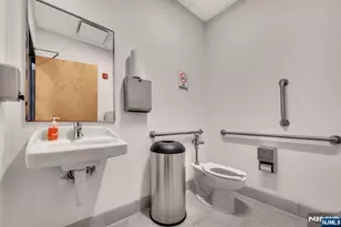 690 Kinderkamack Road 204, Oradell, NJ 07649 - Photo 9