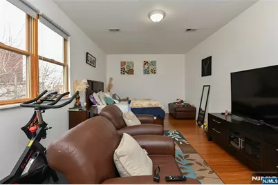 1957 Kennedy Boulevard, Jersey City, NJ 07305 - Photo 21