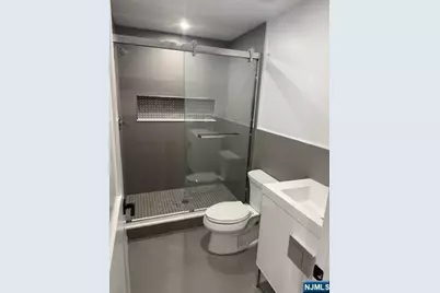 264 11th Street Unit A #Unit A, Palisades Park, NJ 07650 - Photo 3