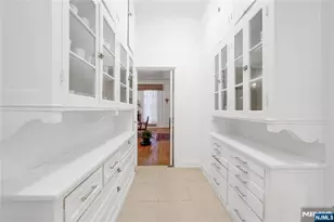 277 Walnut St, Englewood, NJ 07631 - Photo 23