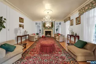 277 Walnut St, Englewood, NJ 07631 - Photo 15