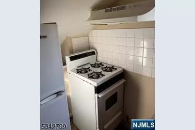 65-67 Monticello Avenue 3 #3, Newark, NJ 07106 - Photo 5