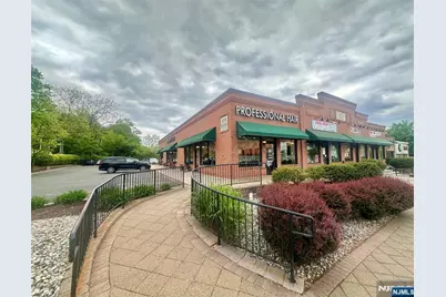 20 Mt Pleasant Avenue 3 #3, Livingston, NJ 07039 - Photo 13