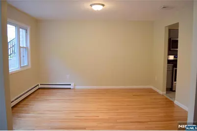 533 Roff Avenue, Palisades Park, NJ 07650 - Photo 3