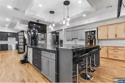 390 Ramapo Valley Road 1 #1, Oakland, NJ 07436 - Photo 9