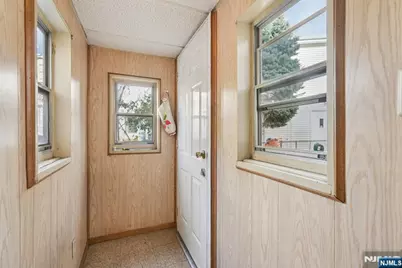 417 Lafayette Street, Newark, NJ 07105 - Photo 17