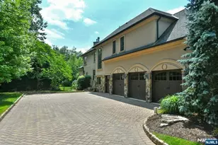 70 Oak Dr, Upper Saddle River, NJ 07458 - Photo 9