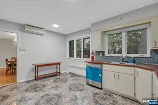 1082 Palisade Ave, Fort Lee, NJ 07024 - Photo 13