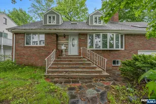 1082 Palisade Ave, Fort Lee, NJ 07024 - Photo 1