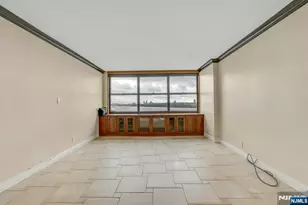 7002 Blvd East 19A, Guttenberg, NJ 07093 - Photo 17