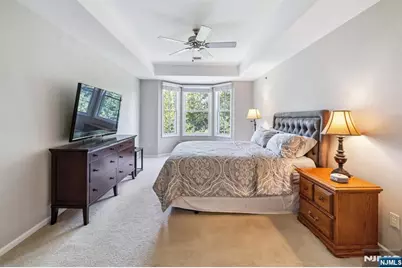 175 Rochelle Avenue 321 #321, Rochelle Park Township, NJ 07662 - Photo 13