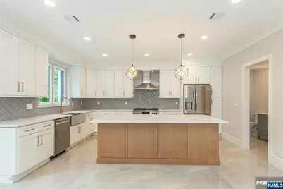 56B Jefferson, Emerson, NJ 07630 - Photo 3