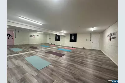 255 Queen Anne Road, Bogota, NJ 07603 - Photo 9