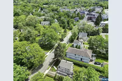 77 Myrtle Avenue, Allendale, NJ 07401 - Photo 27