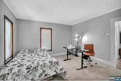 77 Myrtle Avenue, Allendale, NJ 07401 - Photo 19