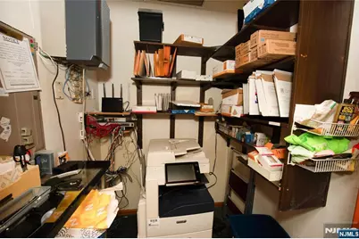 0-99 Plaza Road 2 #2, Fair Lawn, NJ 07410 - Photo 7