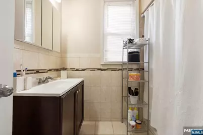 78 Willoughby Street, Newark, NJ 07112 - Photo 13