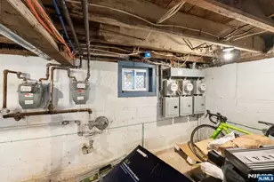 78 Willoughby St, Newark, NJ 07112 - Photo 9