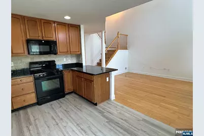 35 Magnolia Way, North Haledon, NJ 07508 - Photo 13