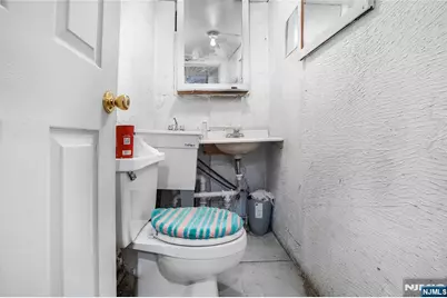 19 Park Avenue, Paterson, NJ 07501 - Photo 15