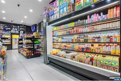 19 Park Avenue, Paterson, NJ 07501 - Photo 13