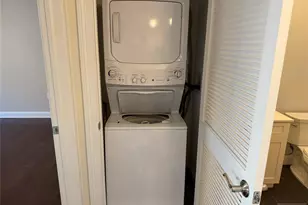 2001 Hudson Terrace 302, Fort Lee, NJ 07024 - Photo 9