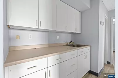 175 Cedar Lane, Teaneck Township, NJ 07666 - Photo 13