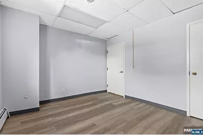 175 Cedar Lane, Teaneck Township, NJ 07666 - Photo 17