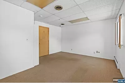 175 Cedar Lane, Teaneck Township, NJ 07666 - Photo 5