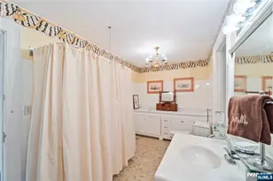 9 E Saddle River Rd, Saddle River, NJ 07458 - Photo 37