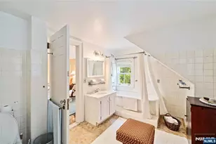 9 E Saddle River Rd, Saddle River, NJ 07458 - Photo 41