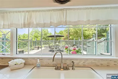 9 E Saddle River Road, Saddle River, NJ 07458 - Photo 19