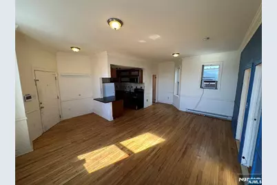 372 Communipaw Avenue 4 #4, Jersey City, NJ 07304 - Photo 5