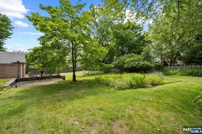 30 Highwood Avenue, Midland Park, NJ 07432 - Photo 41