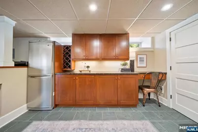 30 Highwood Avenue, Midland Park, NJ 07432 - Photo 33