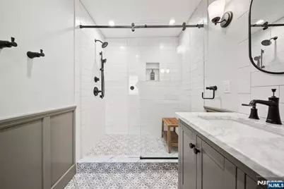 30 Highwood Avenue, Midland Park, NJ 07432 - Photo 29