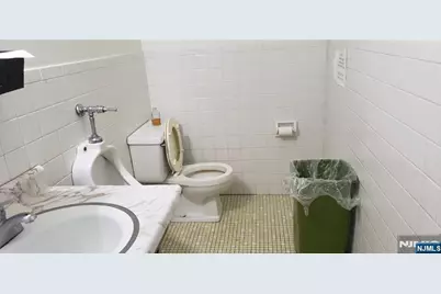 442 Main Street, Fort Lee, NJ 07024 - Photo 11