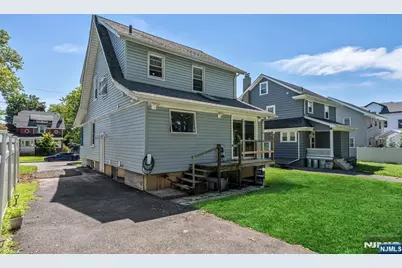 1268 Longfellow Avenue, Teaneck Township, NJ 07666 - Photo 29