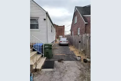 201 Hussa, Linden, NJ 07036 - Photo 17