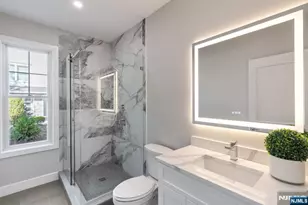 520 Clinton Ave, Wyckoff Township, NJ 07481 - Photo 17