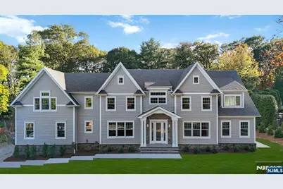 520 Clinton Avenue, Wyckoff Township, NJ 07481 - Photo 1