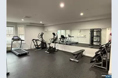 1685 Bergen Boulevard 714 #714, Fort Lee, NJ 07024 - Photo 17
