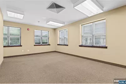 375 Broad Street, Bloomfield, NJ 07003 - Photo 17