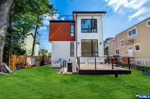 43 Grove St, Tenafly, NJ 07670 - Photo 5