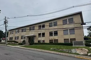 111 Charlotte Pl 201 B, Englewood Cliffs, NJ 07632 - Photo 1